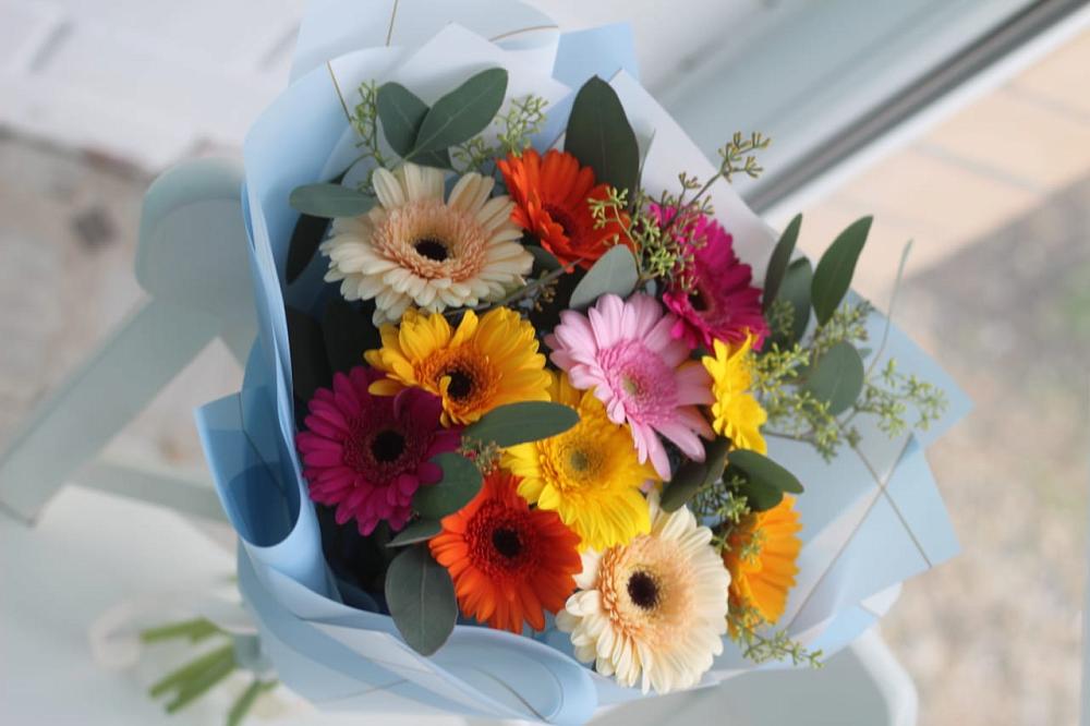 Букет цветов из: Герберы в Новомышастовской