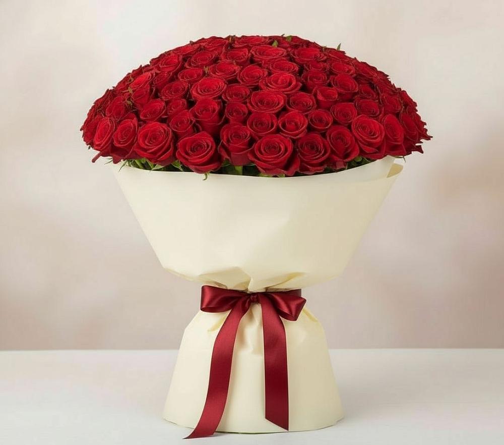 Букет 101 Красная роза Милано в Новомышастовской