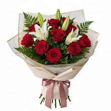 Букет цветов из:  Лилии и Розы в Новомышастовской