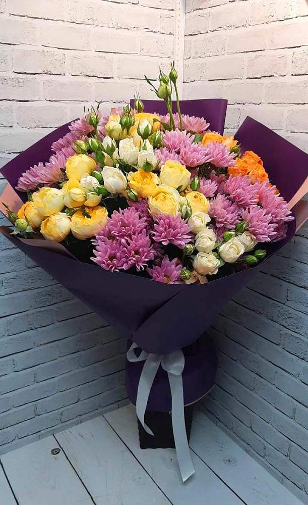 Букет цветов из: Хризантемы и Розы в Новомышастовской