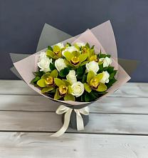 Букет цветов из:  Орхидеи и Розы в Новомышастовской