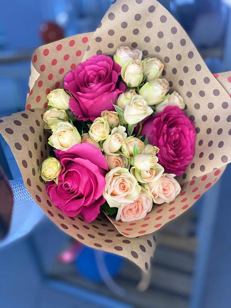 Букет цветов из: Розы в Новомышастовской