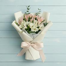 Букет цветов из:  Альстромерии в Новомышастовской