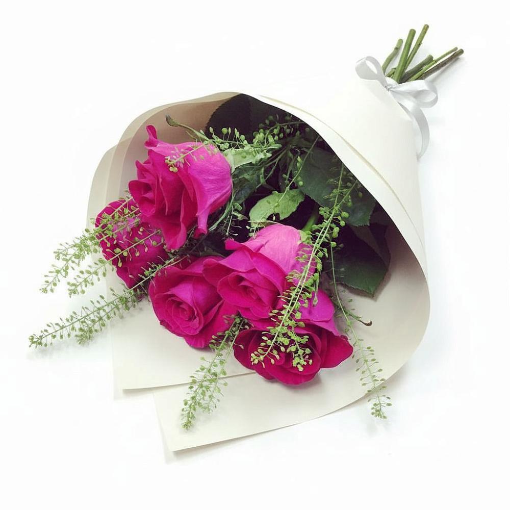 Букет цветов из: Розы в Новомышастовской