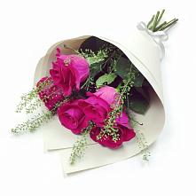 Букет цветов из:  Розы в Новомышастовской
