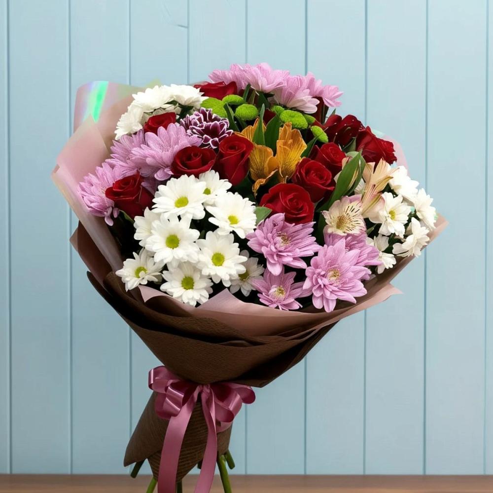 Букет цветов из: Розы, Хризантемы и Альстромерии в Новомышастовской