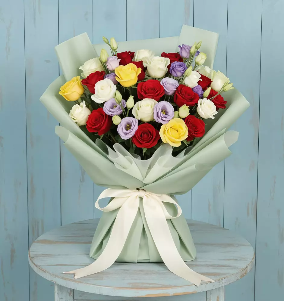 Букет цветов из: Розы в Новомышастовской