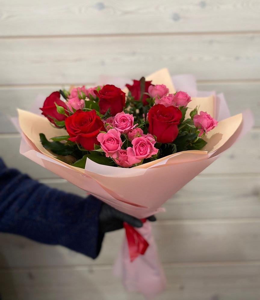 Букет цветов из: Розы в Новомышастовской