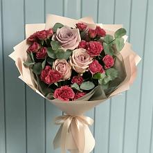 Букет цветов из:  Гвоздики и Розы в Новомышастовской