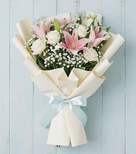 Букет цветов из:  Лилии в Новомышастовской